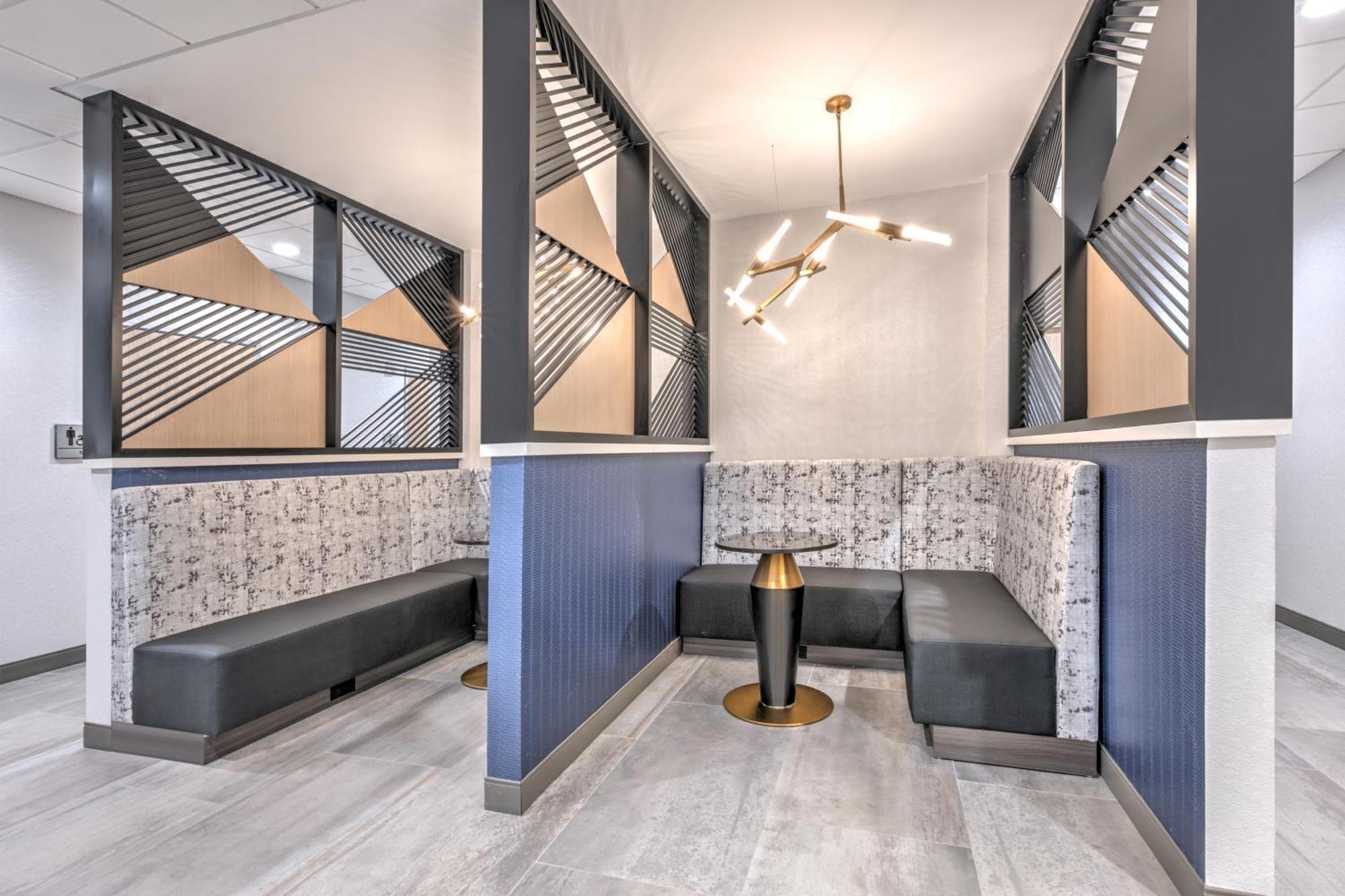 Hampton Inn & Suites By Hilton Shenandoah ザ・ウッドランズ エクステリア 写真