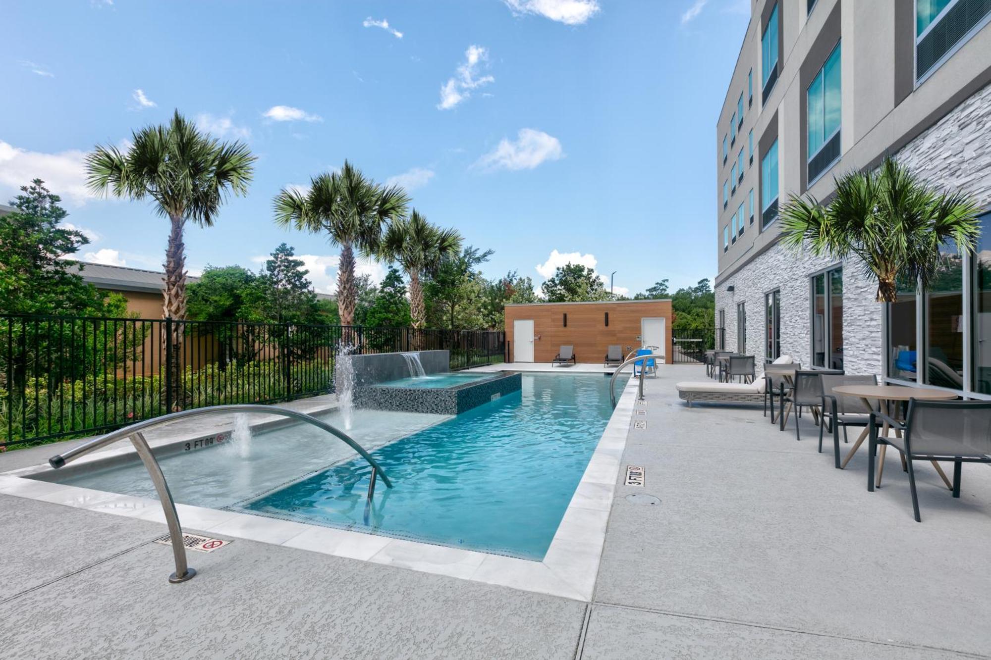 Hampton Inn & Suites By Hilton Shenandoah ザ・ウッドランズ エクステリア 写真